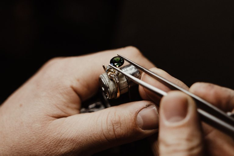 Essential Tools for Jewelry Manufacturers: From Design to Production